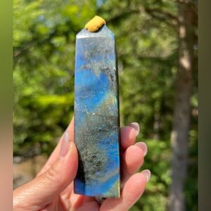 Labradorite (e) tower | crystal